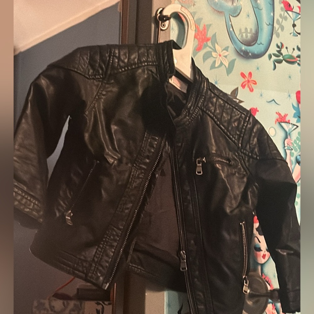 Girls leather jacket 2T